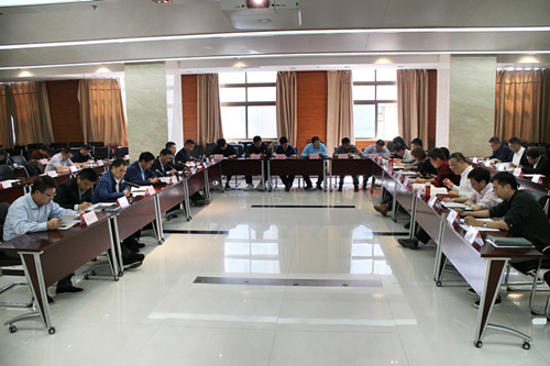 西投控股召開(kāi)黨總支（擴(kuò)大）會(huì)議暨中心組理論學(xué)習(xí)會(huì)議學(xué)習(xí)習(xí)近平總書(shū)記近期重要講話(huà)精神和我市重要會(huì)議精神