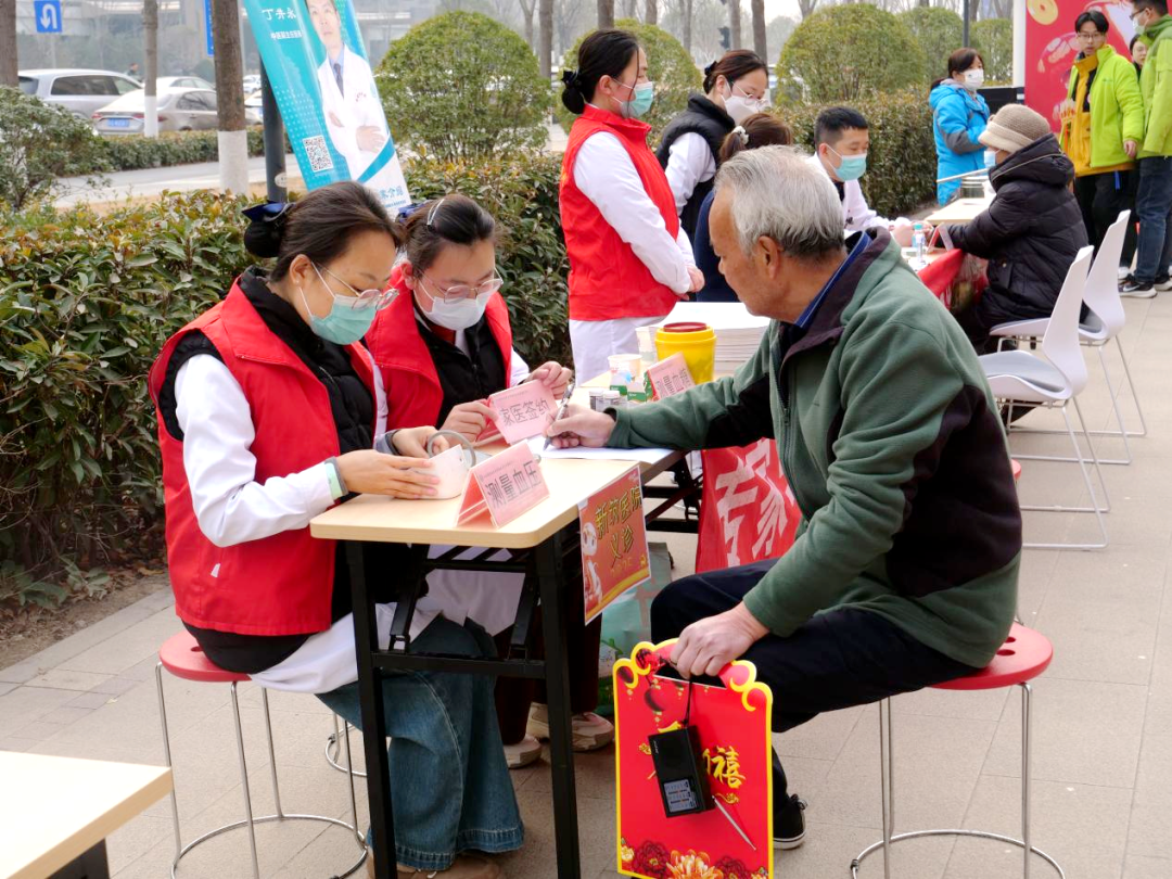 頤悅康養(yǎng)公司開(kāi)展“尋年味·拾非遺·品年俗”主題黨日活動(dòng)