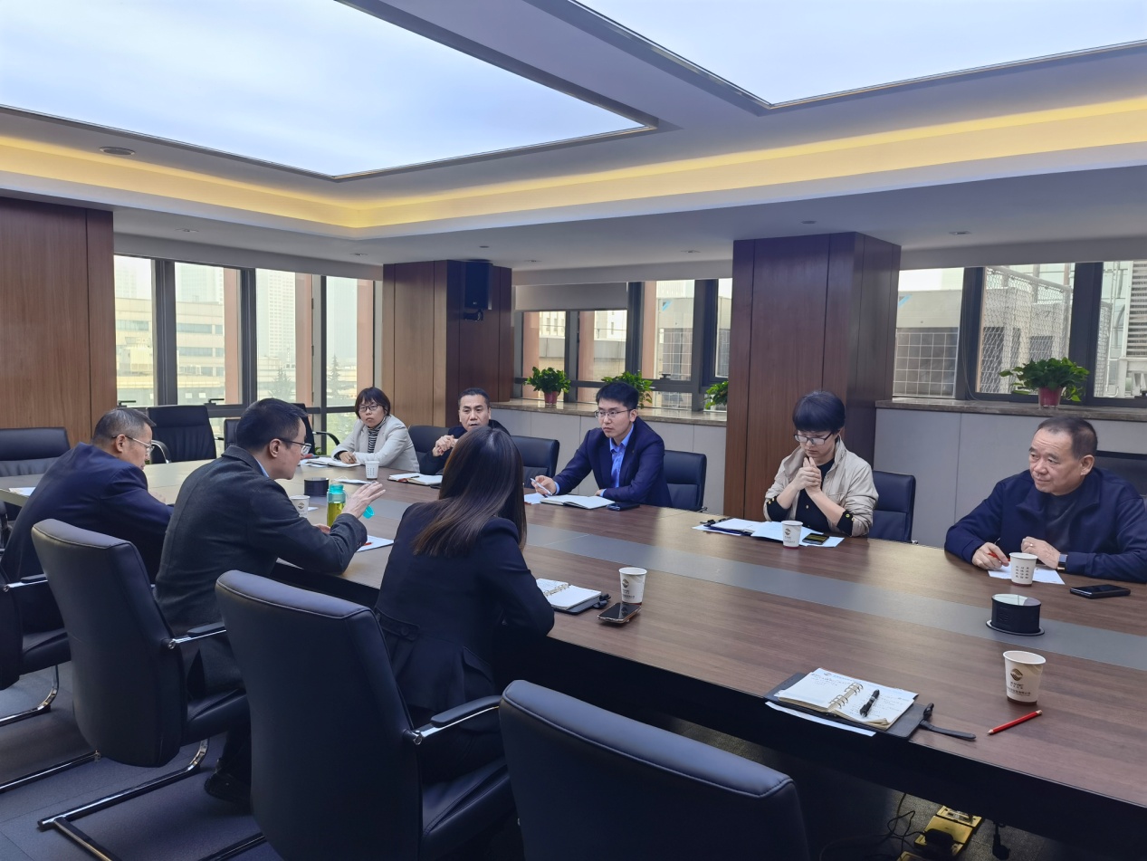 固定收益部與長安信托政信事業(yè)部、西安未央城市建設(shè)集團(tuán)有限公司進(jìn)行業(yè)務(wù)座談                                                                                         