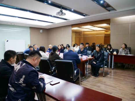 凝心聚力 共創(chuàng)佳績——頤信養(yǎng)老公司召開“雙百行動(dòng)”全員營銷動(dòng)員大會(huì)